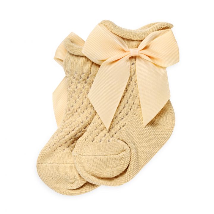 זוג גרביים עם סרט