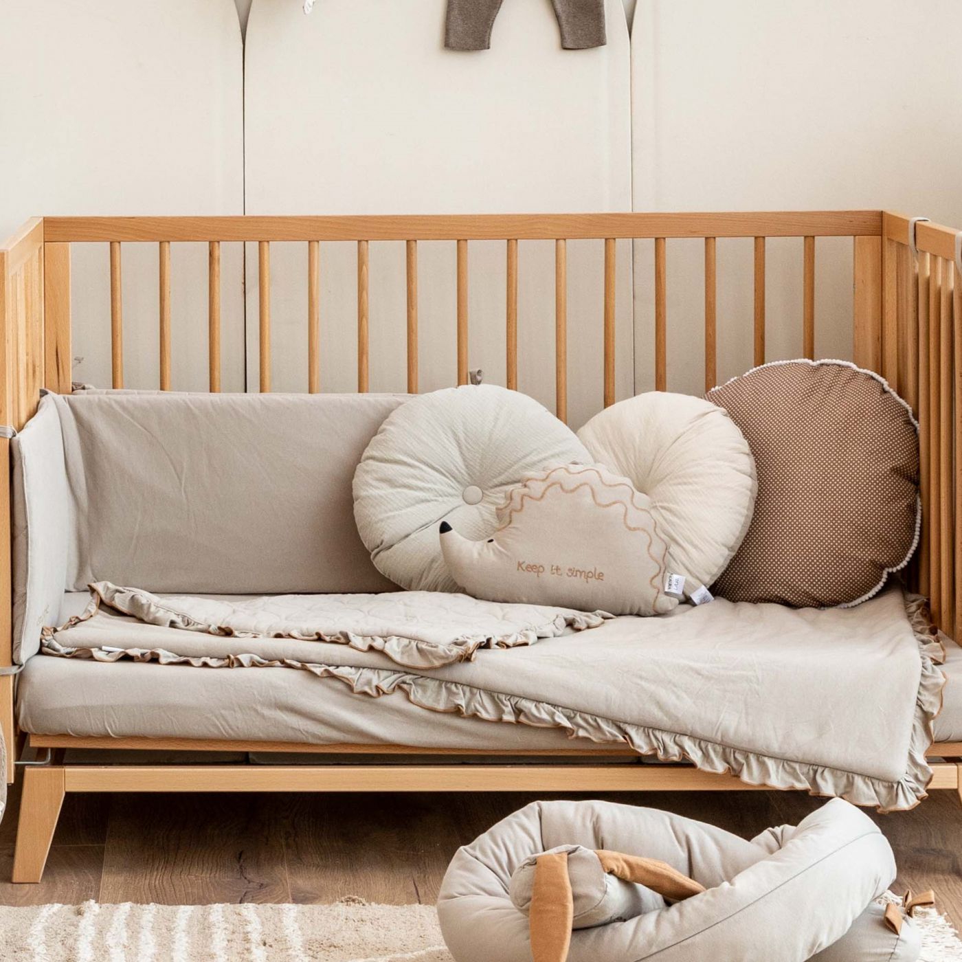 סט מצעים למיטת תינוק SIMPLE בז’