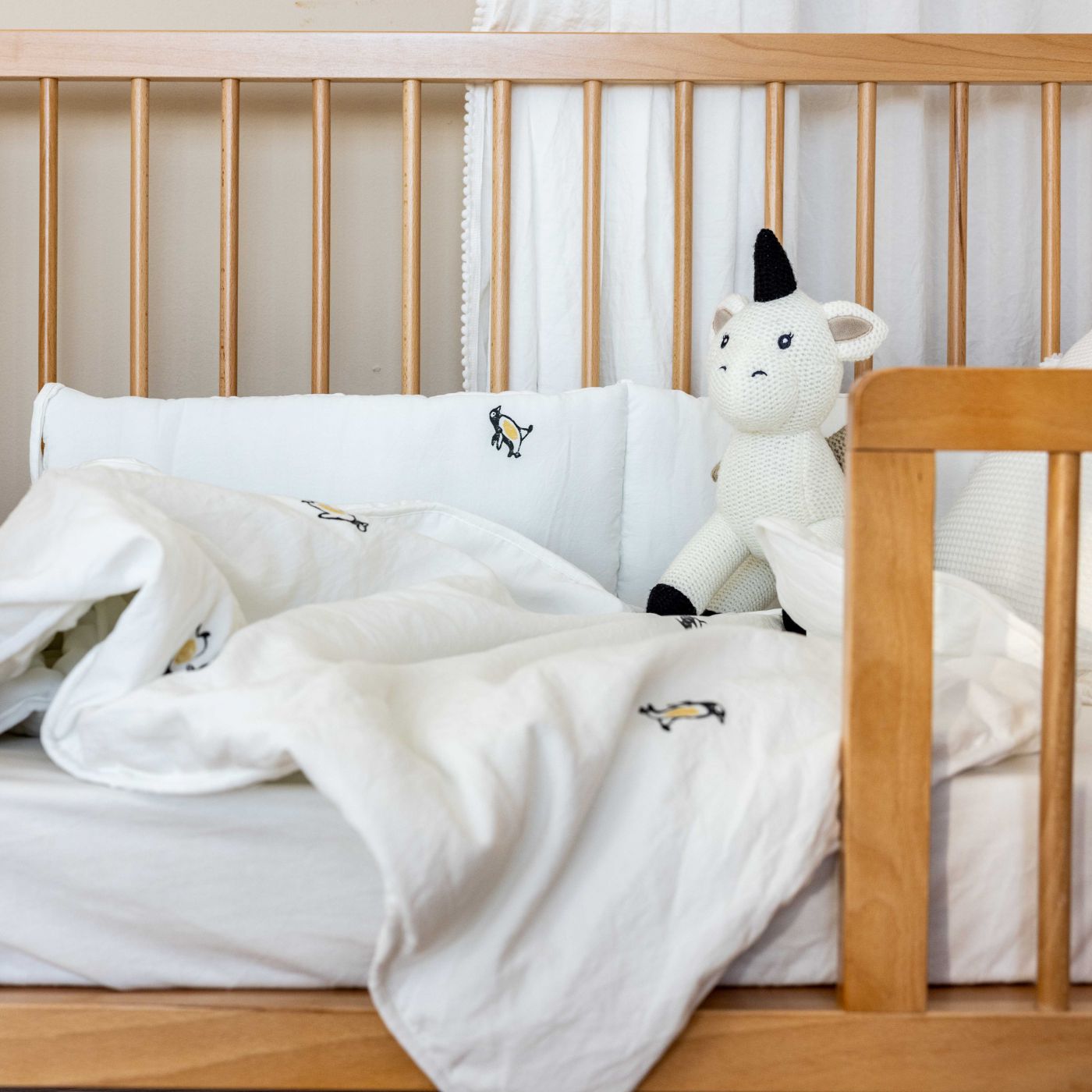 סט מצעים למיטת תינוק פינגווין מודפס