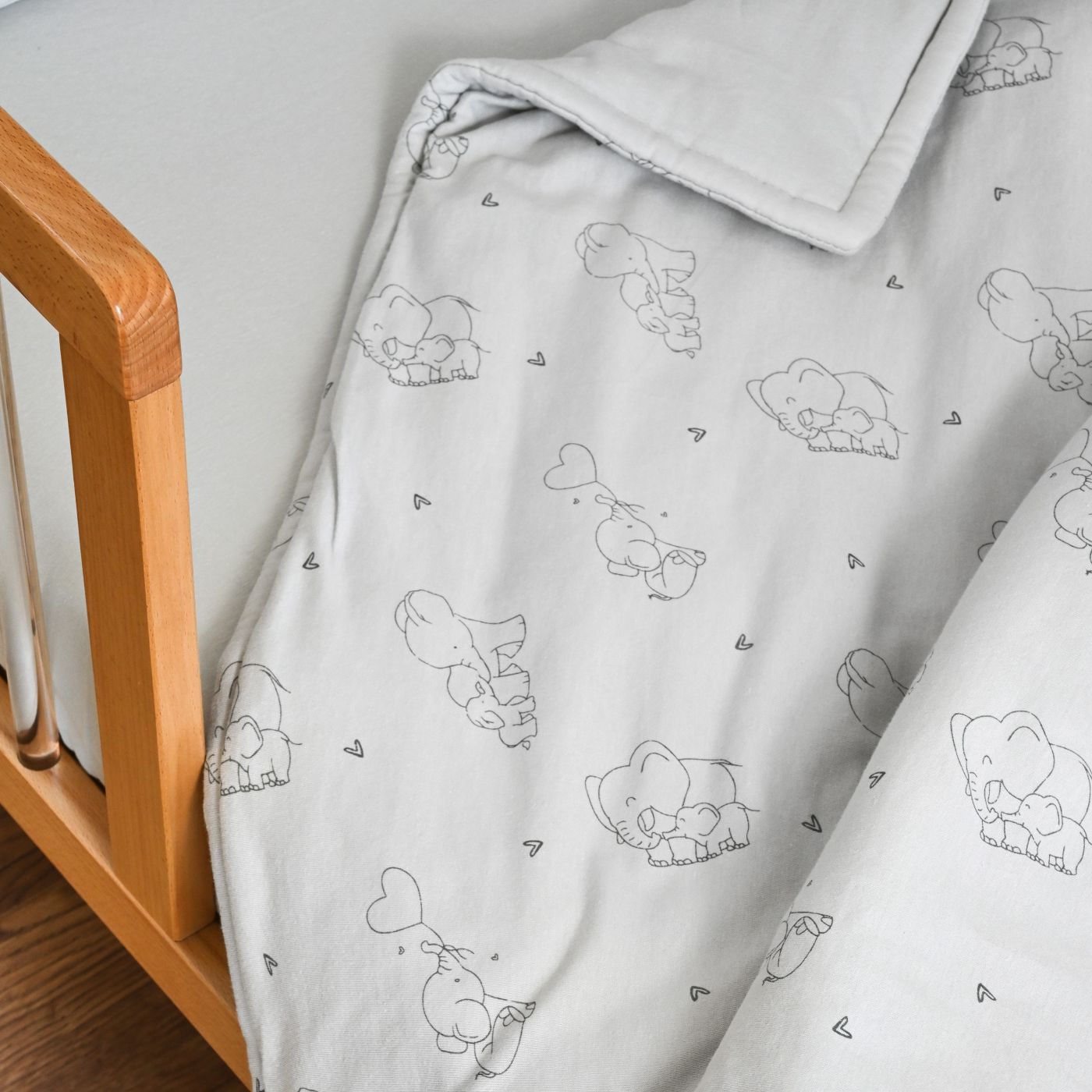 סט מצעים למיטת תינוק Elephant