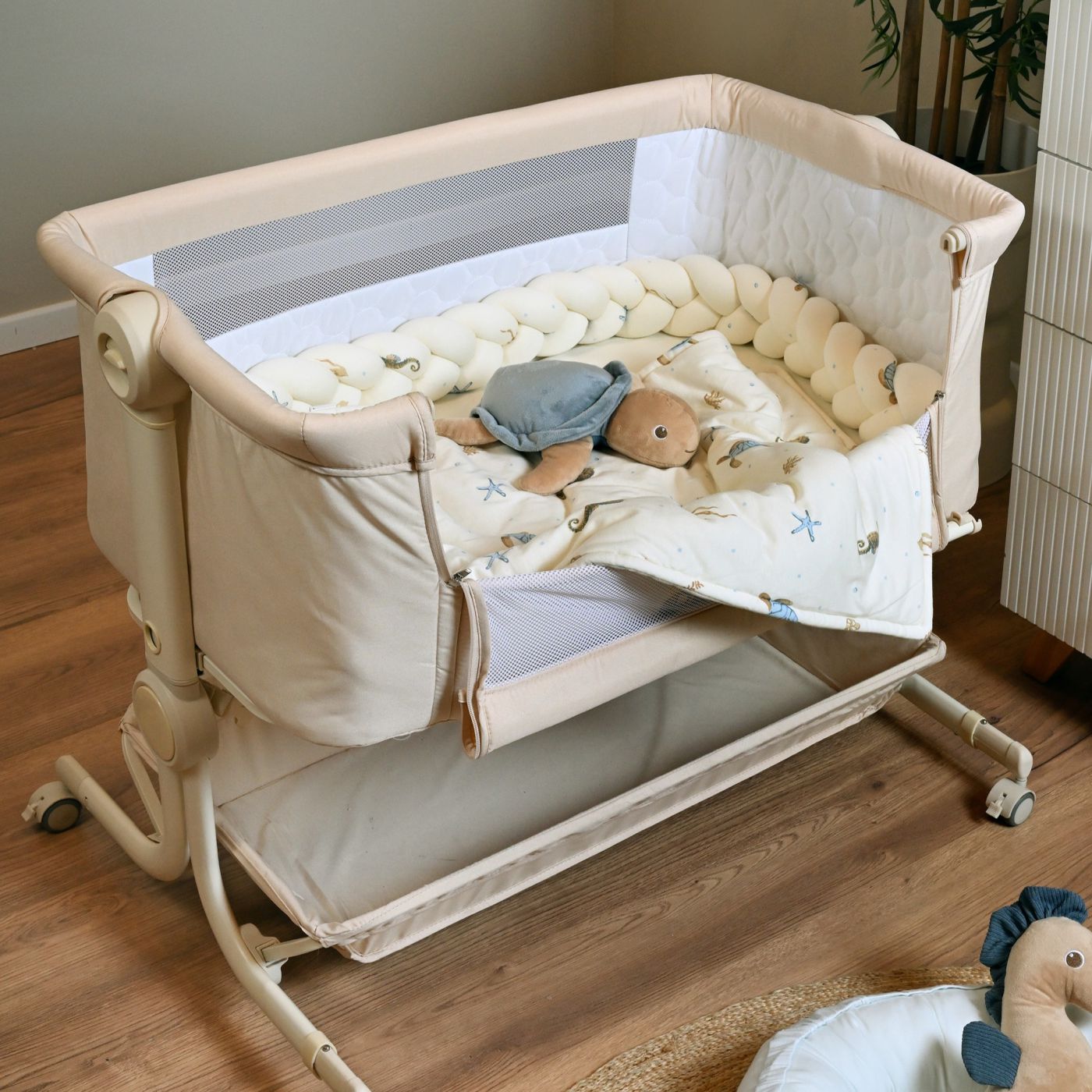 סט מצעים לעריסה עם נחשוש קלוע Sea Life