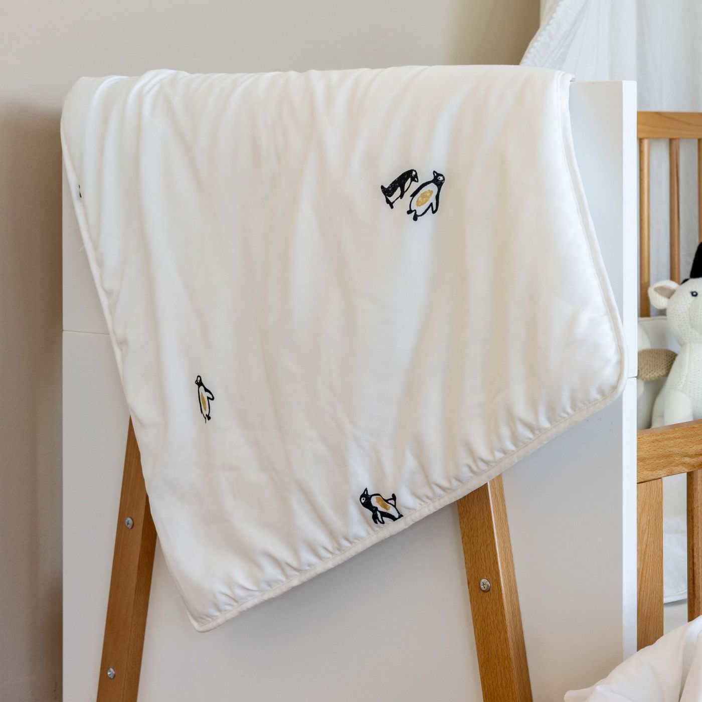 שמיכה לעריסה/עגלה מודפס פינגווין