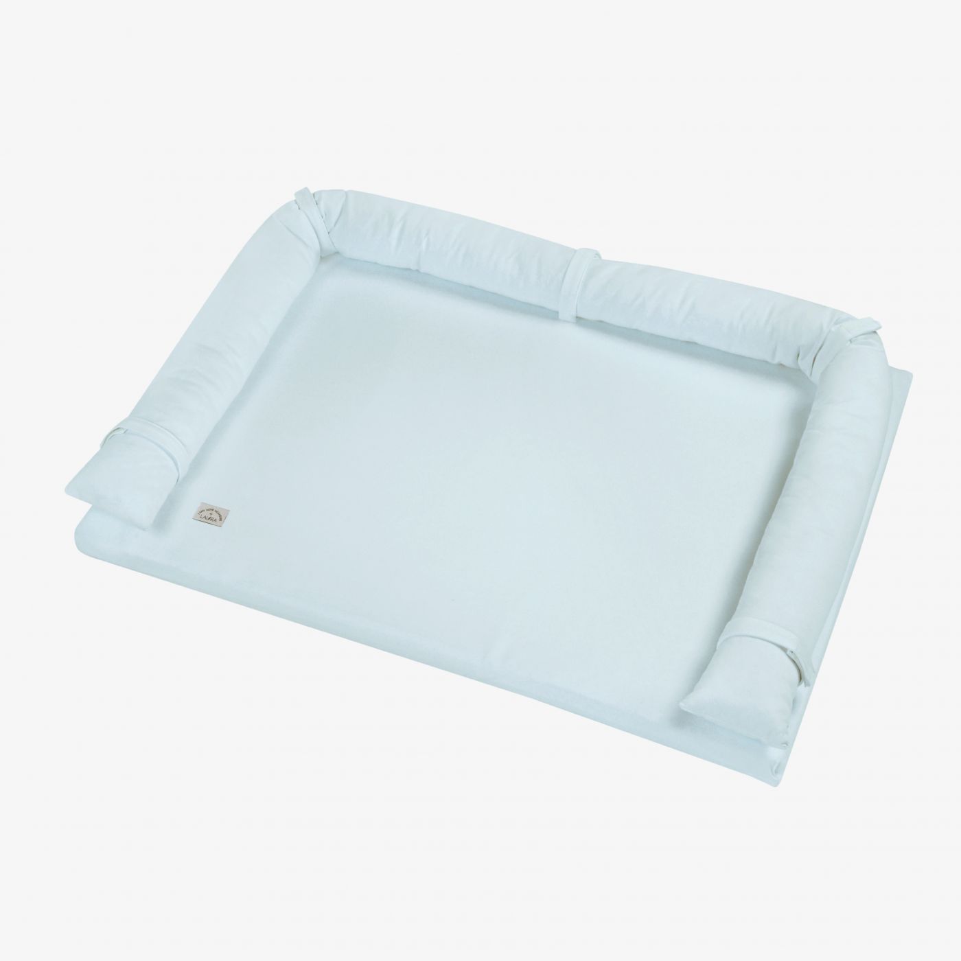 משטח החתלה ג’רזי תכלת mountain