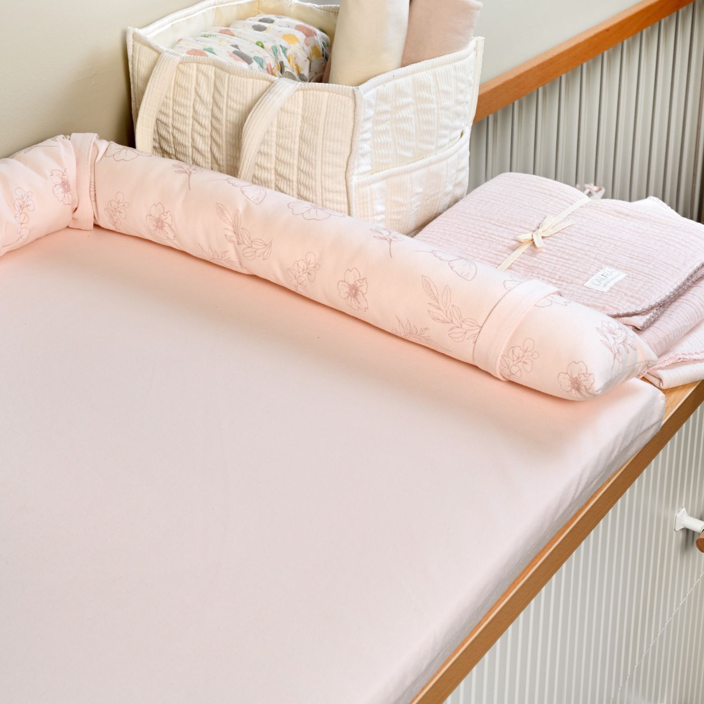 משטח החתלה Spring