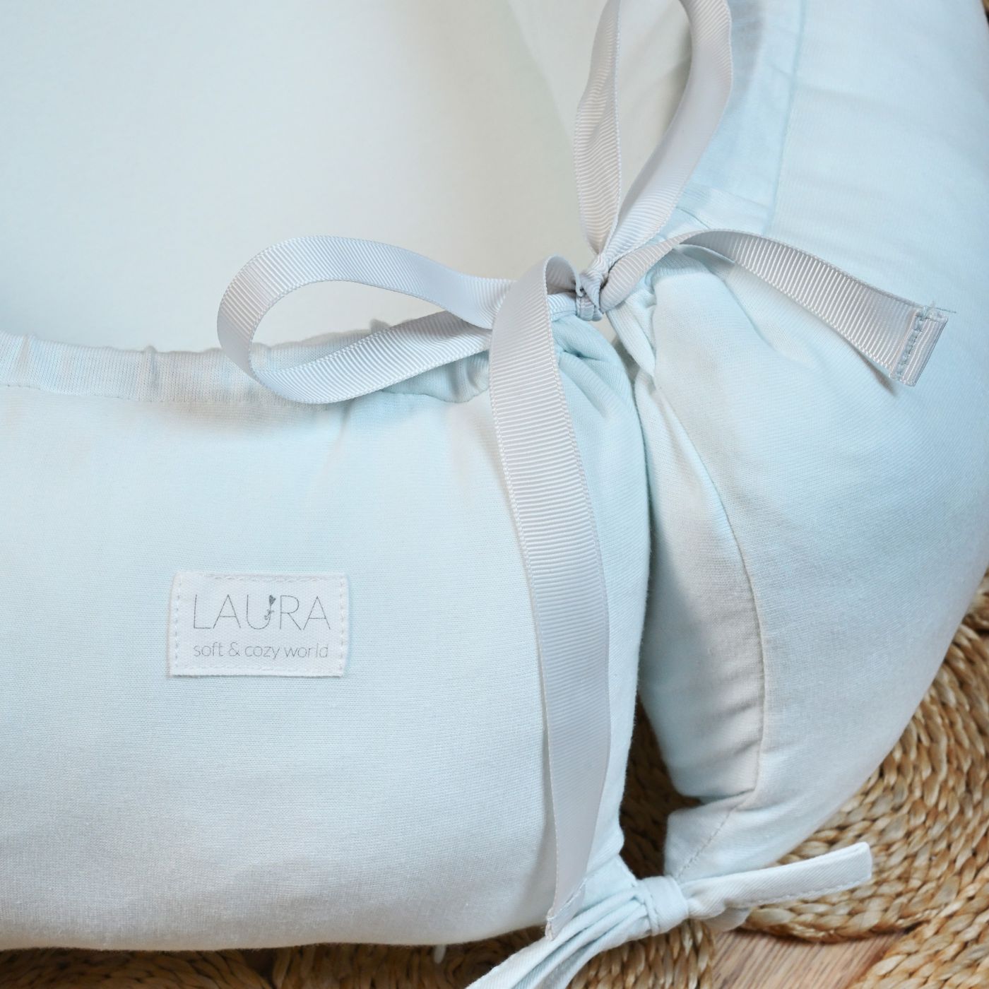 בייבי נסט חלק ג’רזי תכלת Cozy