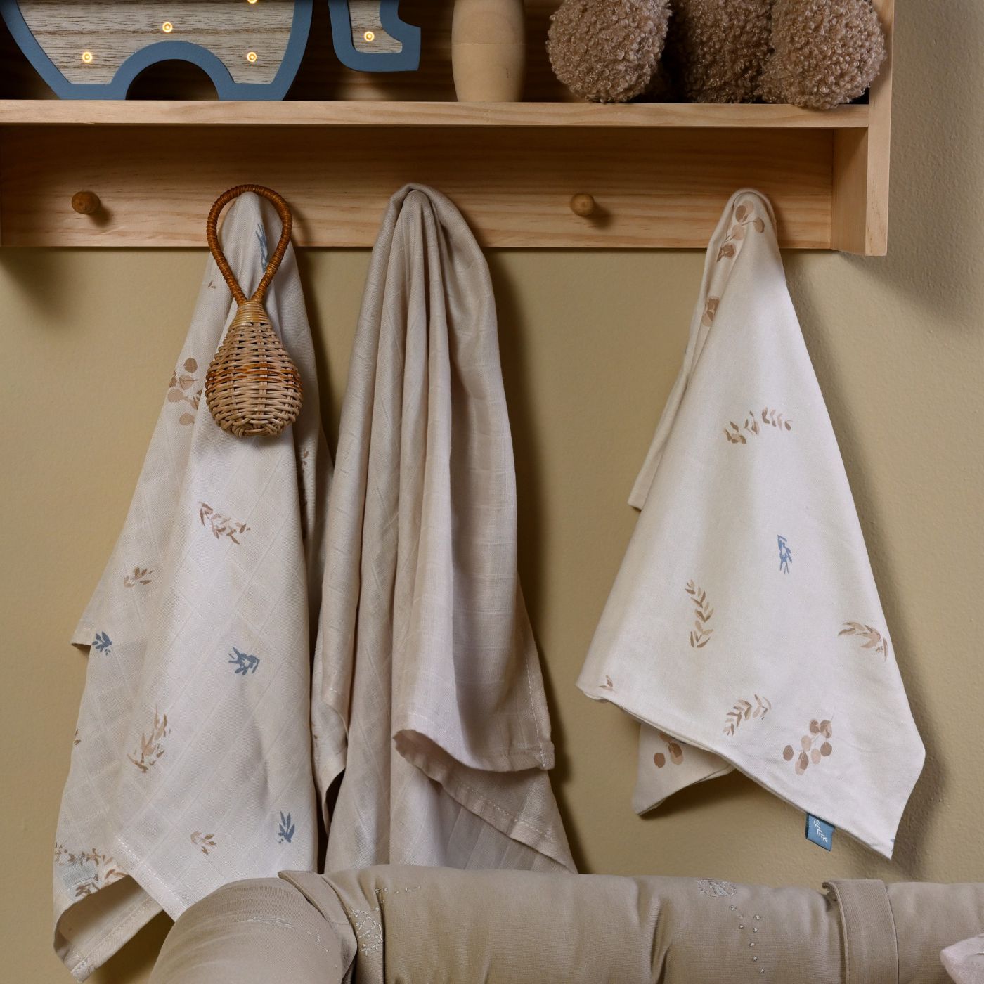 זוג חיתולי במבוק 60*60 עלים WASH