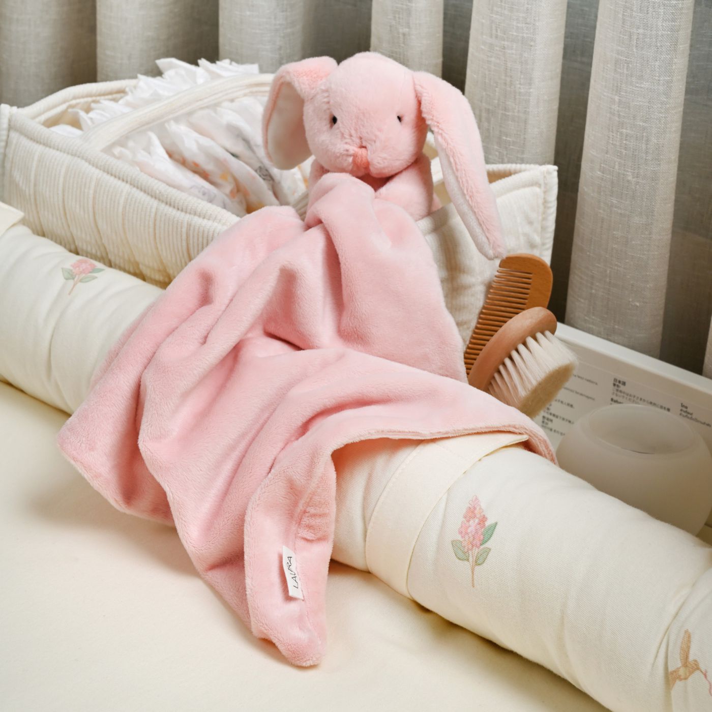 שמיכי קטיפה בובת ארנב ורוד