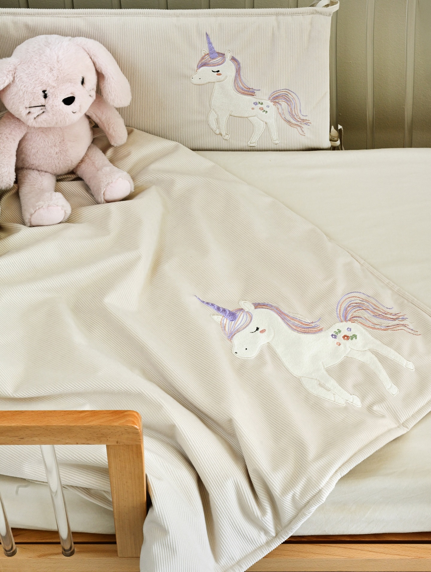 New unicorn collection
🦄 🤍 🩷

עכשיו באתר