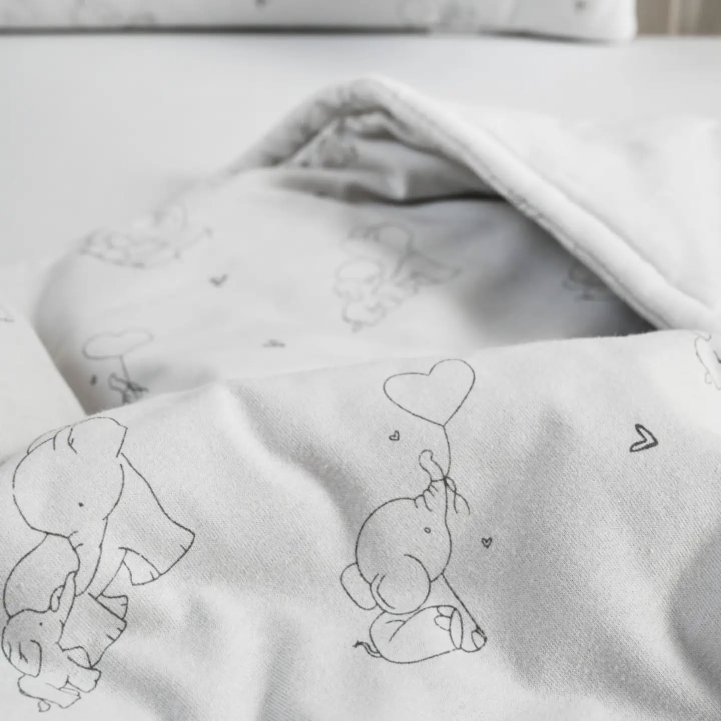 Elephant Collection 🐘 
עכשיו באתר Laura